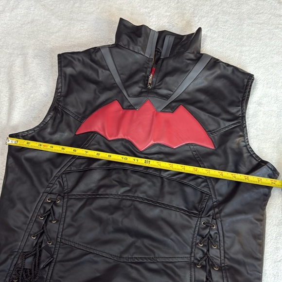 Laverapelle Batman Faux Leather Vest - Picture 7 of 13